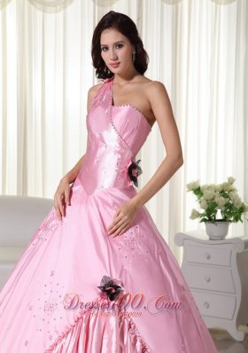 2013 Baby Pink Beading Embroidery One Shoulder Quinceanera Dress