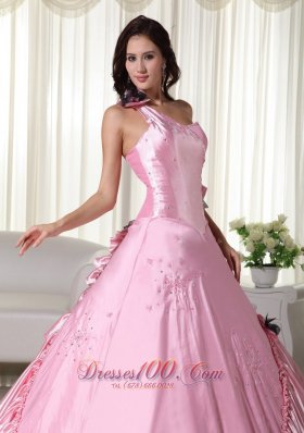 2013 Baby Pink Beading Embroidery One Shoulder Quinceanera Dress