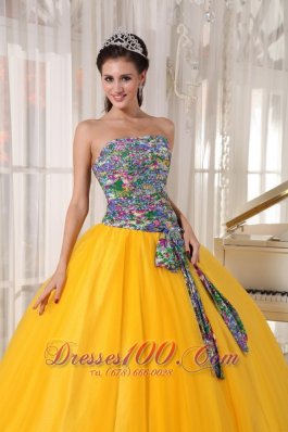 Best Seller Colorful and Yellow Sweet 16 Dress Bowknot