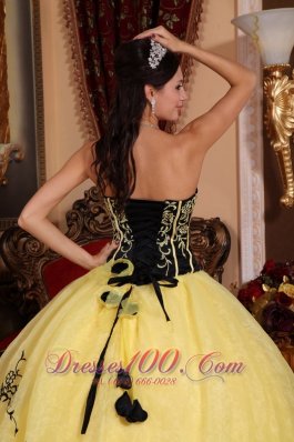 Beautiful Black and Yellow Sweet 15 Dress