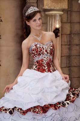 Leopard Print Beading Sweetheart Sweet 16 Dresses