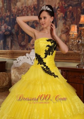 Yellow Layered Dresses for a Quince Appliques