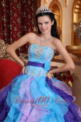 Sweetheart Organza Beading Appliques Quinceanera Dress