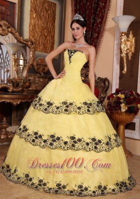 Yellow Quinceanera Dress Strapless Organza Lace Appliques