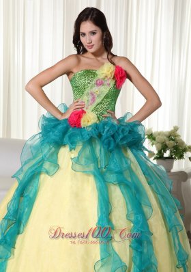 Yellow Strapless Floor-length Organza Quinceanera Dress