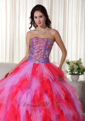 Ball Gown Strapless Trendy Tulle Appliques Quinceanera Dress