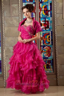 Pink A-line Sweetheart Organza Beading Quinceanea Dress