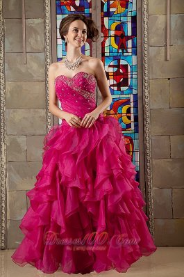 Pink A-line Sweetheart Organza Beading Quinceanea Dress