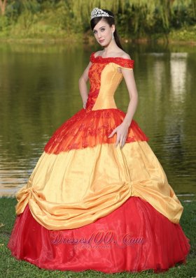 Colorful Shoulder Neckline Quinceanera Dress With Appliques