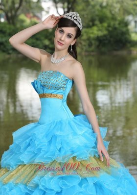 Showy Organza Aqua Blue Strapless Tiered Quinceanera Dress