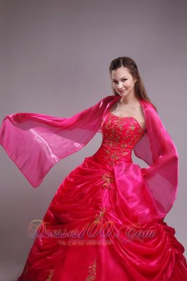 2013 Red Quinceanera Dress Organza Beading Pick-ups