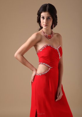 Red Column Court Beading Prom Dress Side Cut