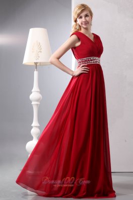 Modest Wine Red V-neck Plus Size Prom Dress Beading