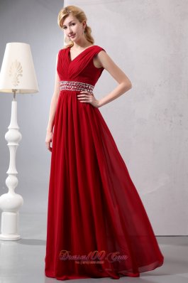 Modest Wine Red V-neck Plus Size Prom Dress Beading