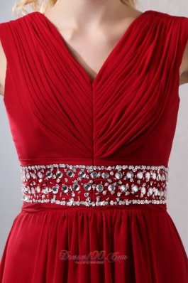 Modest Wine Red V-neck Plus Size Prom Dress Beading