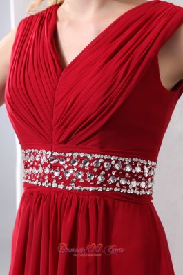 Modest Wine Red V-neck Plus Size Prom Dress Beading