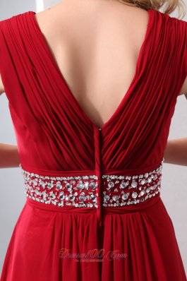 Modest Wine Red V-neck Plus Size Prom Dress Beading