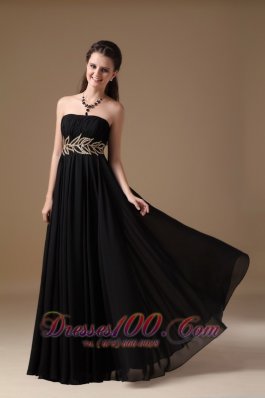 Beading Leaf Pattern Waistband Black Maxi Dress