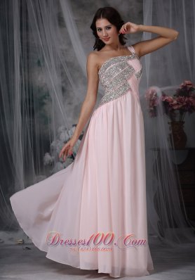 One Shoulder Baby Pink Beading Prom Dress Designers