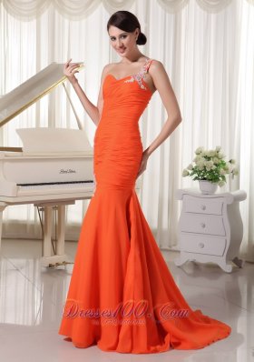 Brush Train Orange Red One Shoulder Evening Dress