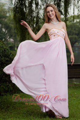 Pink Chiffon Beading Sweetheart Prom Dress