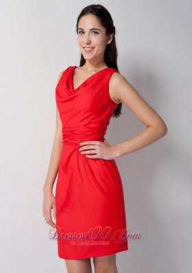 Red Column Wide Straps V-neck Short Bridesmaid Dress