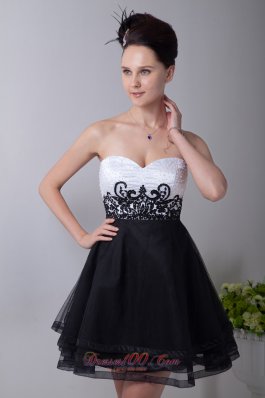 Black and White Appliques Prom / Homecoming Dress