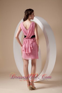 Rose Pink Column V-neck Mini Ruch Bridesmaid Dress