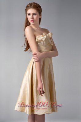 Gold Pieced Besiged Neck Knee-length Prom Dress