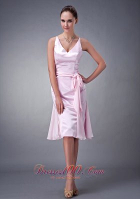 Sheath V-neck Knee-length Sash Bridesmaid Dress