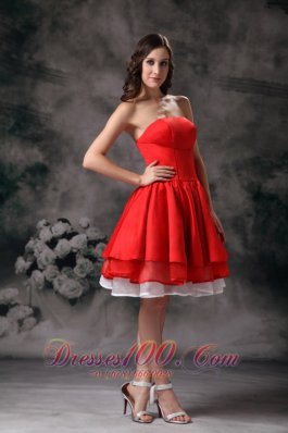 Knee-length White and Red Prom Graduation Dress with Layers