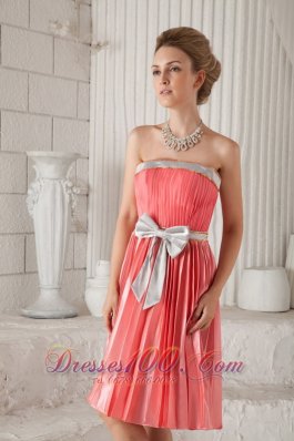 Accordion pleats Watermelon Knee-length Knee-length