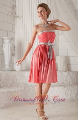 Accordion pleats Watermelon Knee-length Knee-length