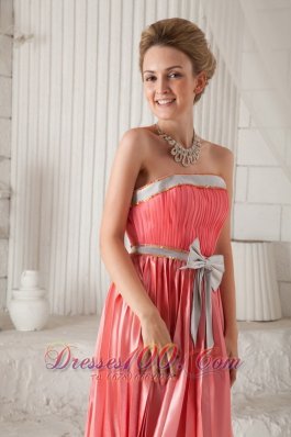 Accordion pleats Watermelon Knee-length Knee-length