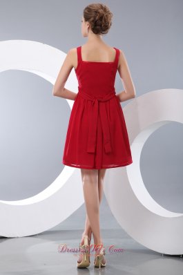 Sequined Straps Chiffon Red Homecoming Dress Mini-length