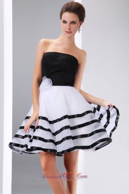 Black and White Beach Bridal Graduation Dress Knee-length Swirl Dance