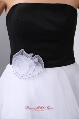 Black and White Beach Bridal Graduation Dress Knee-length Swirl Dance