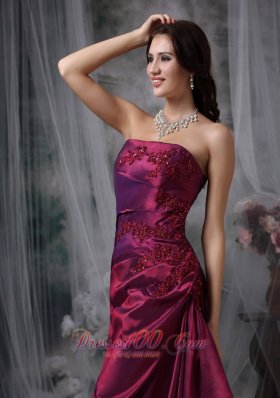 Burgundy Appliques Taffeta Bridesmaid Dress Strapless