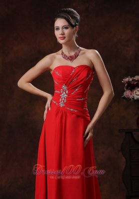 Chiffon Beaded Strapless Red Prom Dress 2013