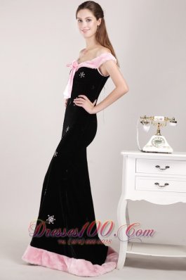 Off The Shoulder Mermaid Black Christmas Evening Dress