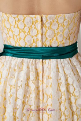 Yellow Mini-length Homecoming Dress Lace Sashed