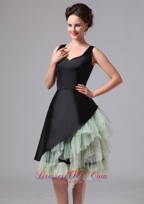 Ruffled Black Short Straps Mother Of The Bride Dress