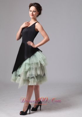 Ruffled Black Short Straps Mother Of The Bride Dress