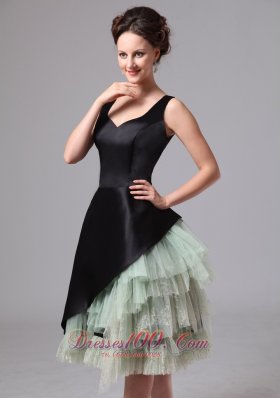 Ruffled Black Short Straps Mother Of The Bride Dress