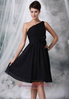 Black Princess One Shoulder Knee-length Prom Dress