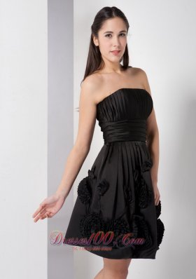 Pleated Short Black Bridesmaid Dress with Hand Flowers