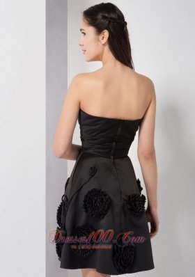 Pleated Short Black Bridesmaid Dress with Hand Flowers