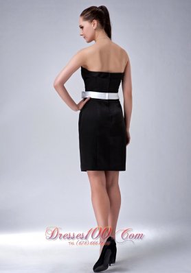 Satin Bow Mini-length Black Bridesmaid Dress Strapless