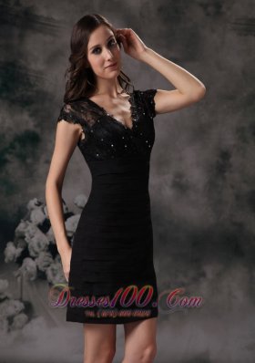 Ruching Sheath V-neck Mini-length Little Black Dress