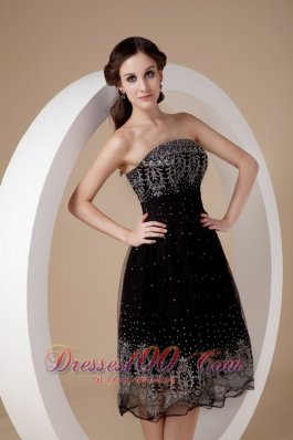 Organza A-line Embroidery Tea-length Black Prom Dress